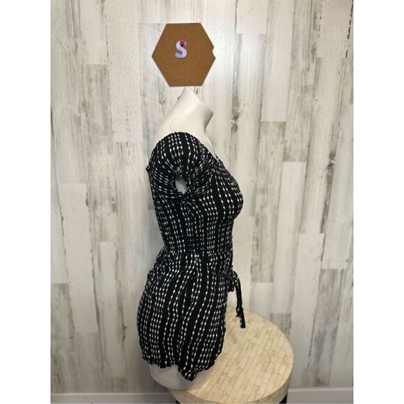 Woman’s romper - Picture 7 of 8